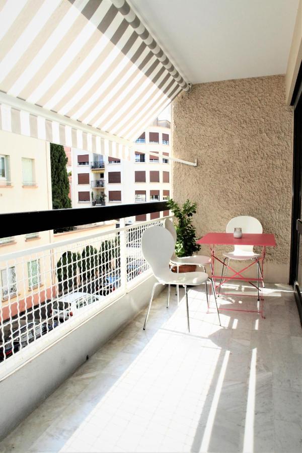 Appartement T3 Plein Centre Saint-Raphaël Dış mekan fotoğraf